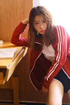 黑巨茎大战俄罗斯白人美女正片
